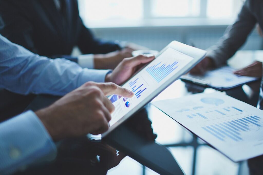 2r-ehpad - Guide Complet : Stratégies d'Optimisation Fiscale pour Réduire vos Impôts - Featured Image 1
